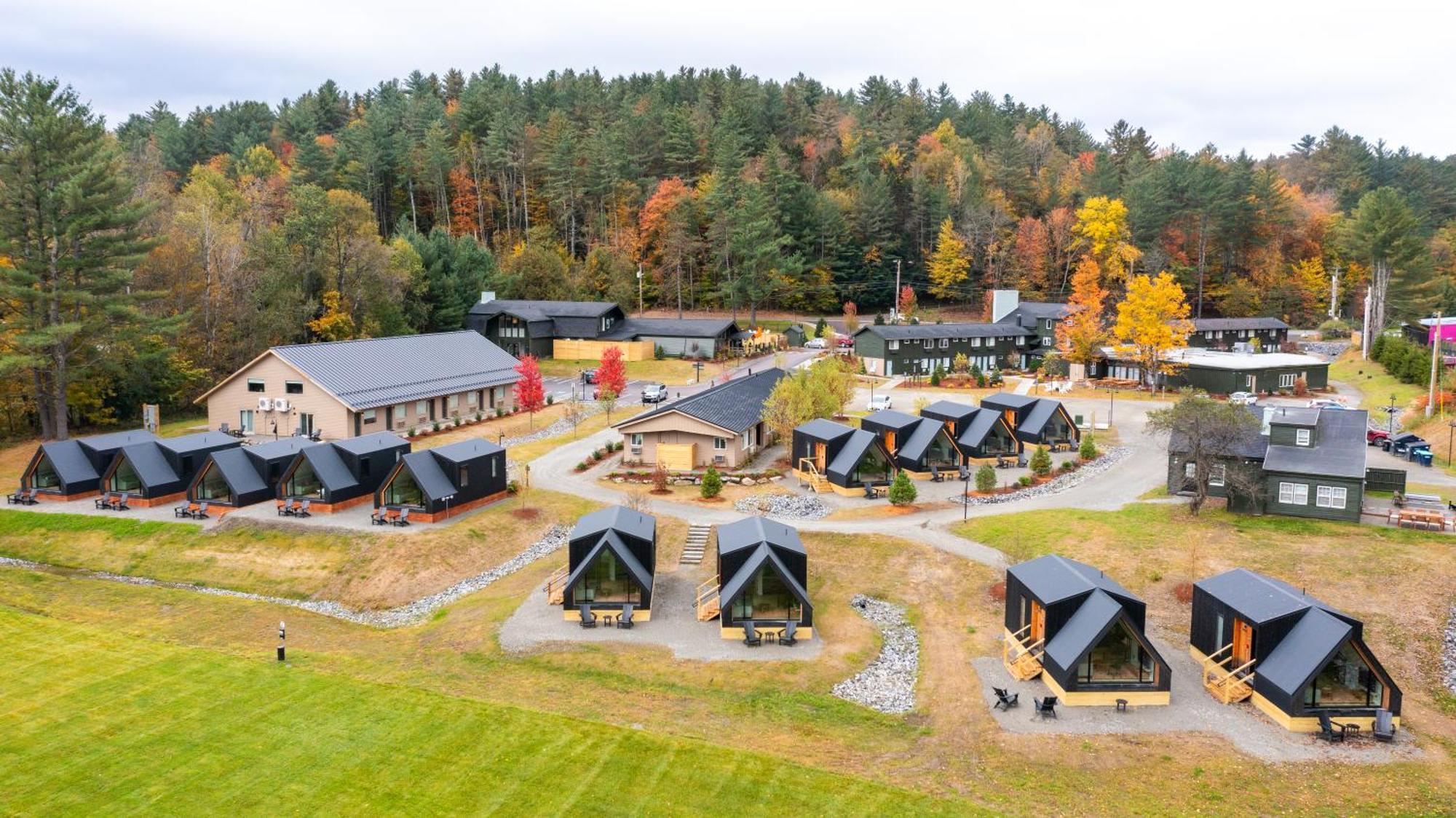Outbound Stowe Motel Buitenkant foto